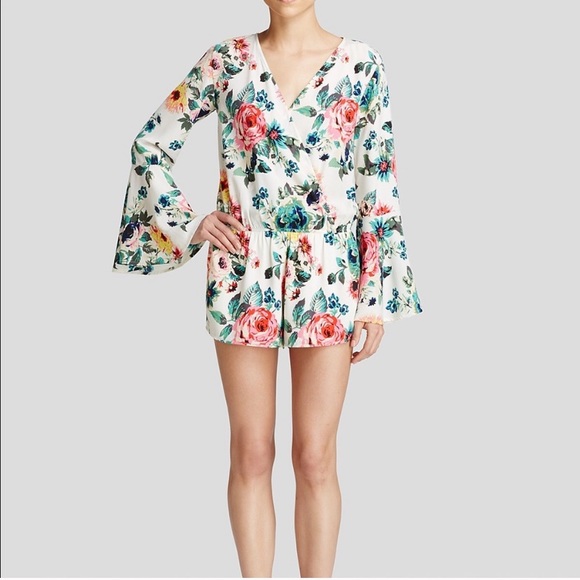 Floral romper by Vintage Havana. Size Large - Picture 2 of 8